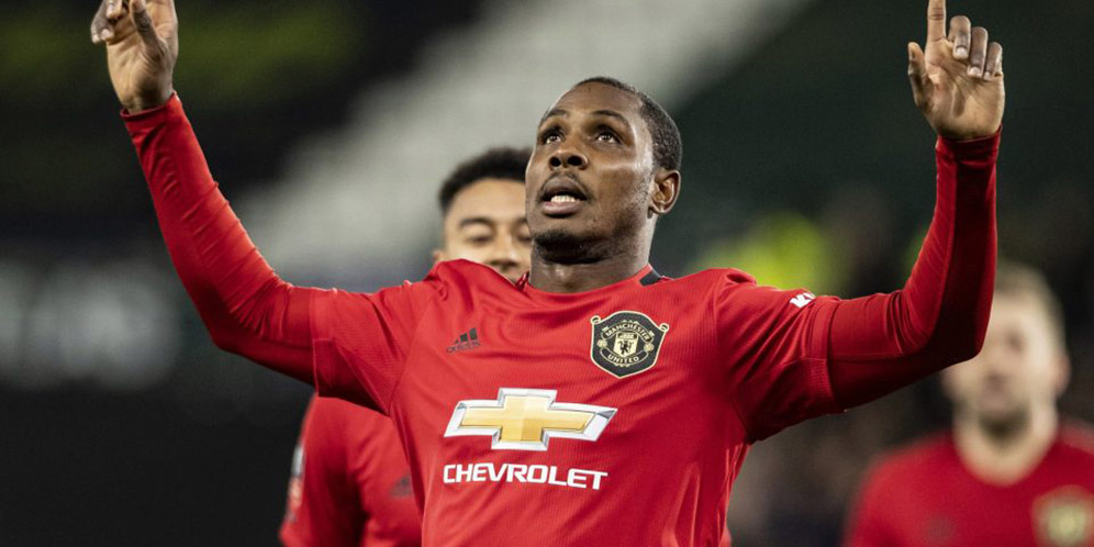 MU Resmi Pertahankan Ighalo sampai 2021